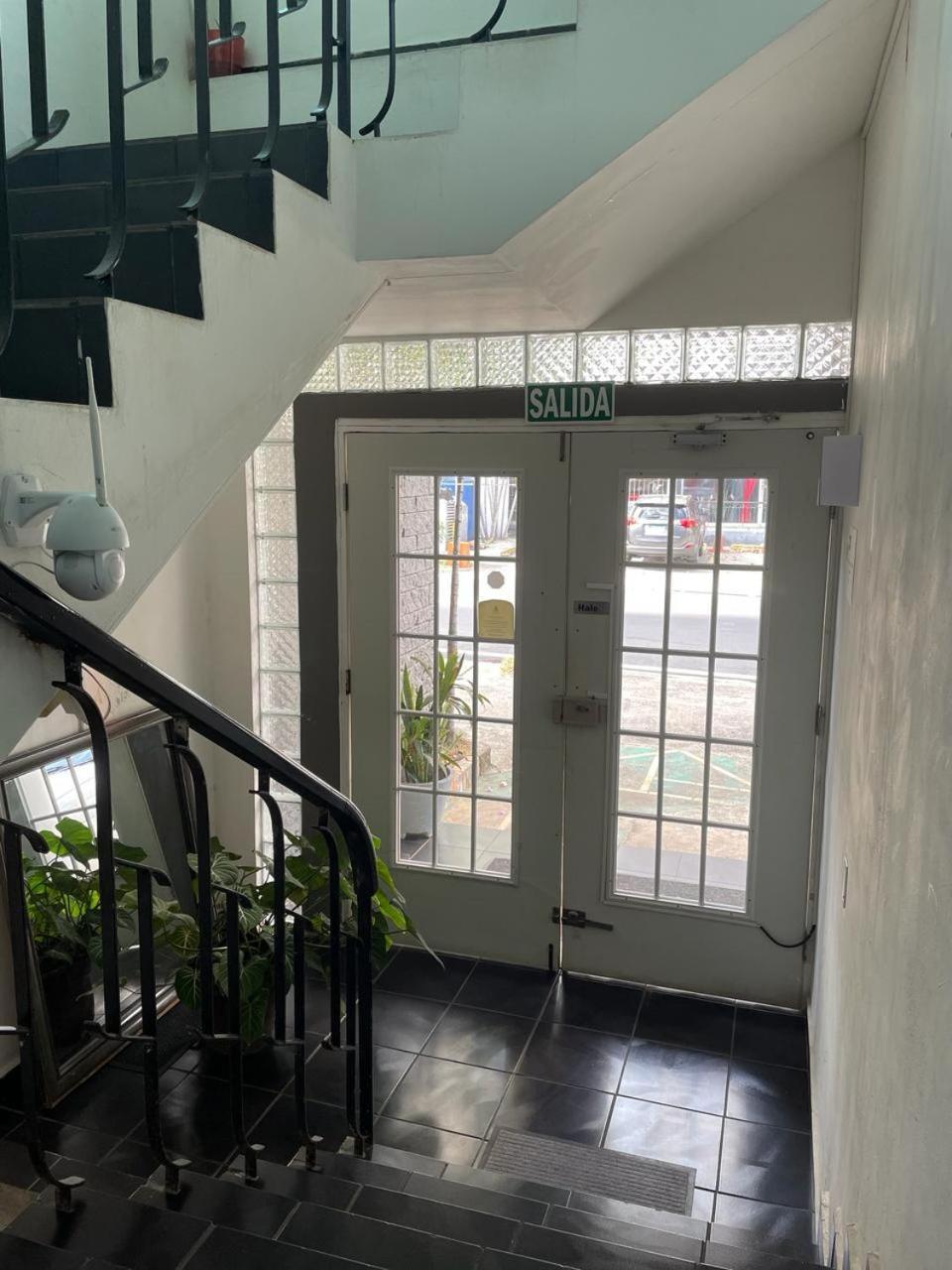 Hostal El Prado Panama City Ngoại thất bức ảnh
