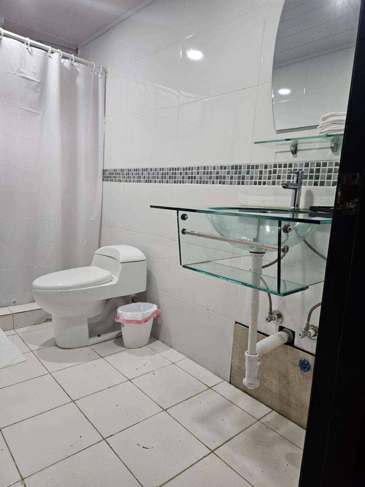 Hostal El Prado Panama City Ngoại thất bức ảnh